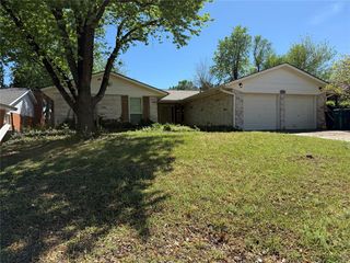 3804 NE 140th Street, Edmond, OK 73013