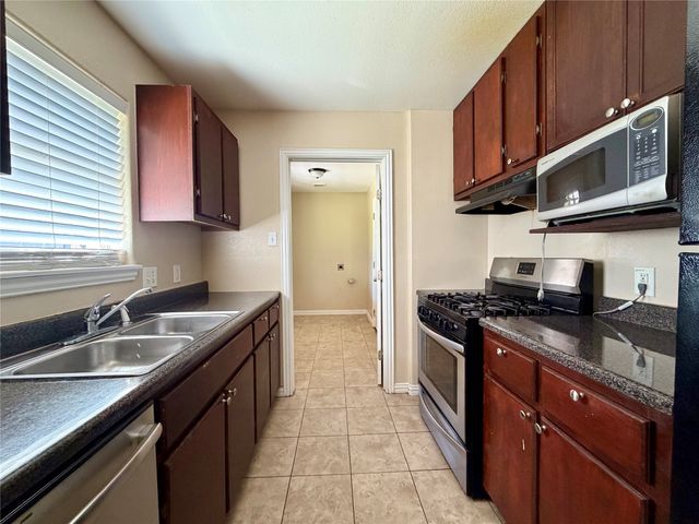 2912 Price Drive, Plano, TX 75074