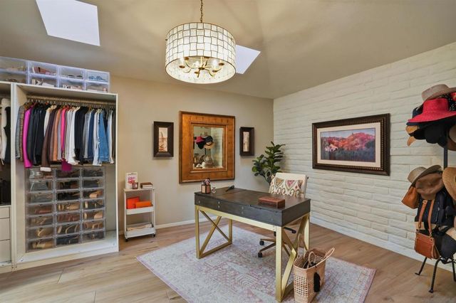 1442 La Linda Drive, San Marcos, CA 92078