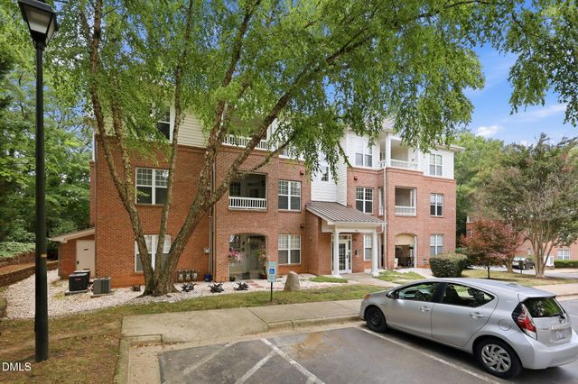 1710 Tiffany Bay Court Unit 302, Raleigh, NC 27609