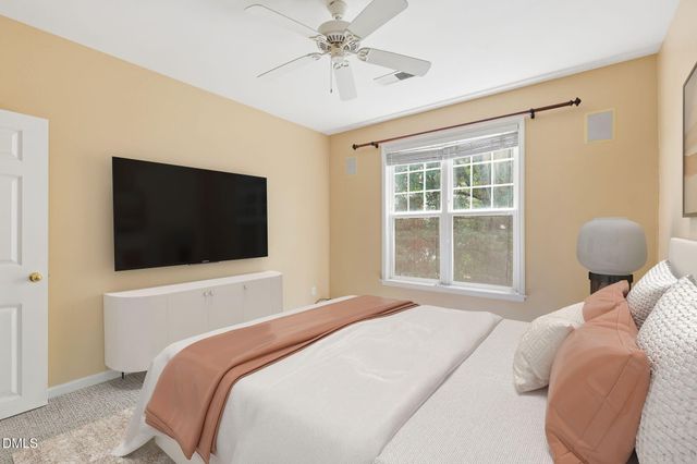 1710 Tiffany Bay Court Unit 302, Raleigh, NC 27609