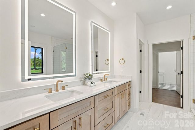 219 Barra Drive, Waxhaw, NC 28173