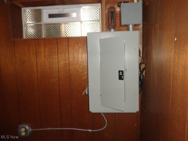 9989 Albion Road, North Royalton, OH 44133