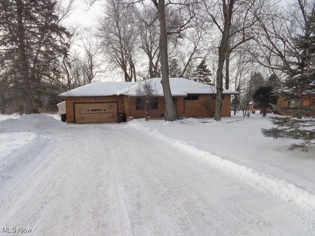 9989 Albion Road, North Royalton, OH 44133