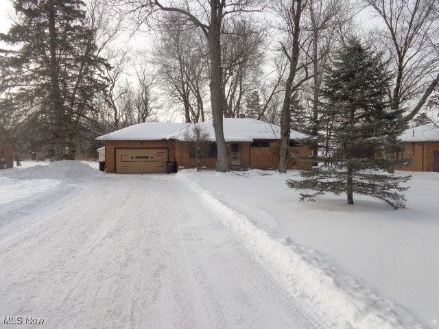 9989 Albion Road, North Royalton, OH 44133