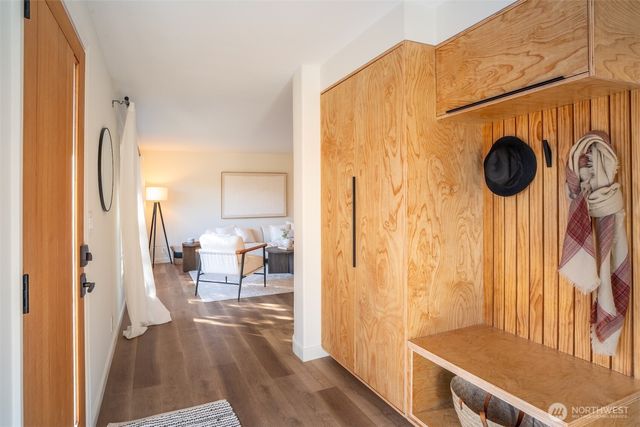 1040 NE 154th Street, Shoreline, WA 98155