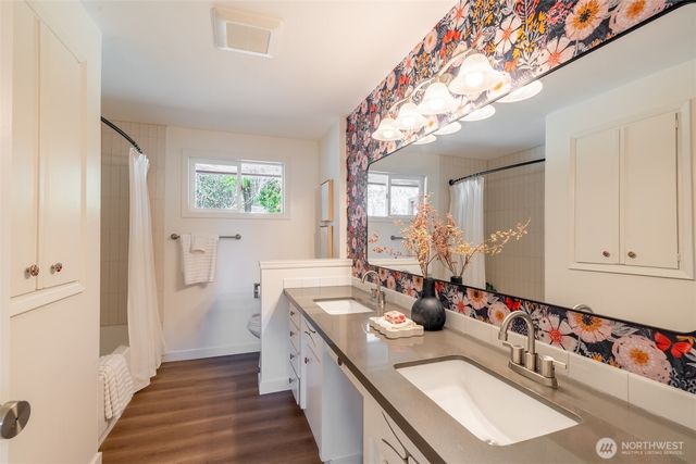 1040 NE 154th Street, Shoreline, WA 98155