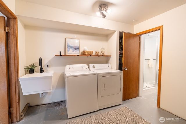 1040 NE 154th Street, Shoreline, WA 98155