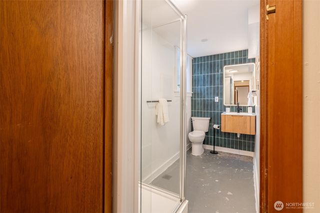 1040 NE 154th Street, Shoreline, WA 98155