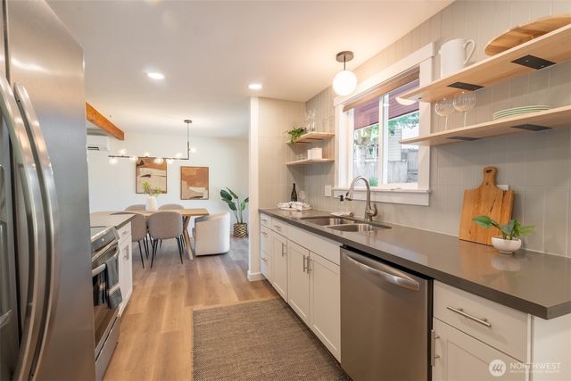 1040 NE 154th Street, Shoreline, WA 98155