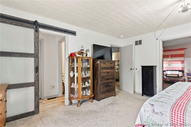 1421 Cherokee Court, Madison, IN 47250