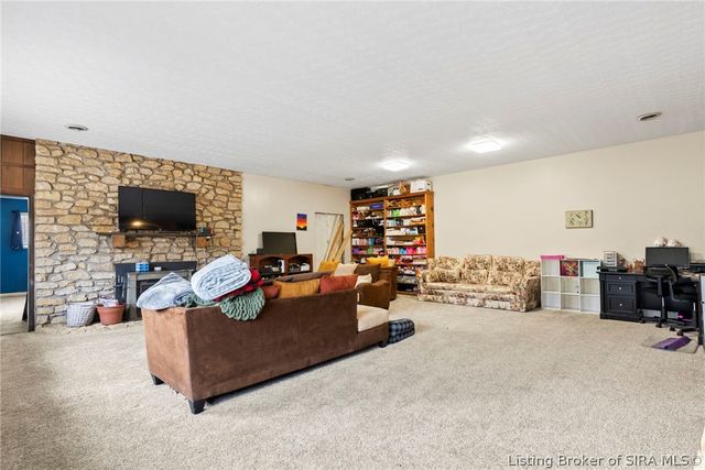 1421 Cherokee Court, Madison, IN 47250