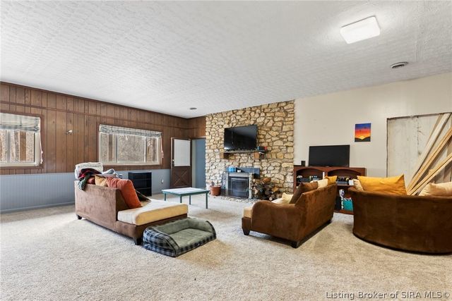 1421 Cherokee Court, Madison, IN 47250