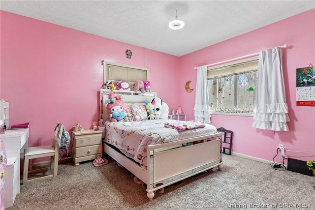 1421 Cherokee Court, Madison, IN 47250