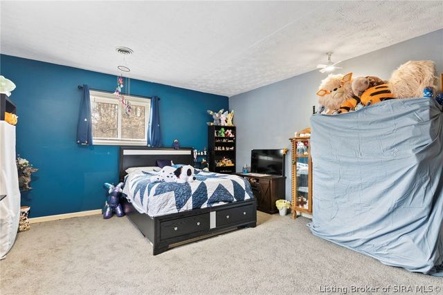 1421 Cherokee Court, Madison, IN 47250