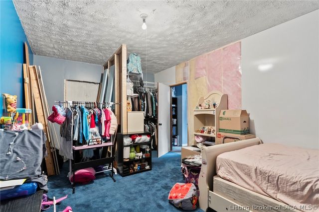 1421 Cherokee Court, Madison, IN 47250