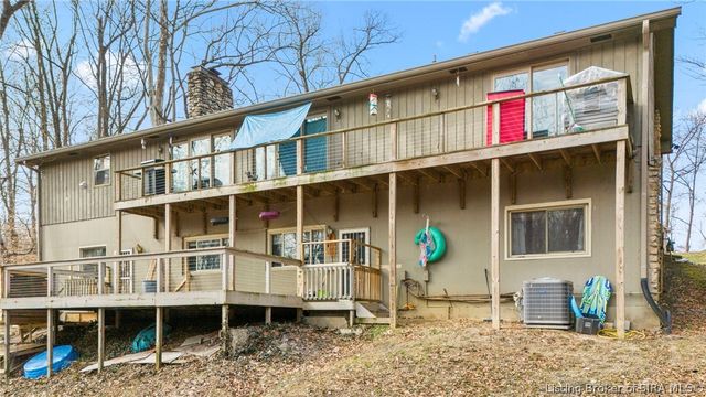 1421 Cherokee Court, Madison, IN 47250