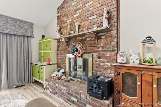 1421 Cherokee Court, Madison, IN 47250