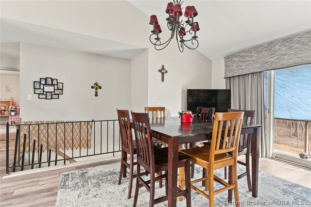 1421 Cherokee Court, Madison, IN 47250