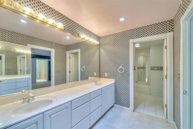 3664 W Primilia Lane, Jackson, MI 49201
