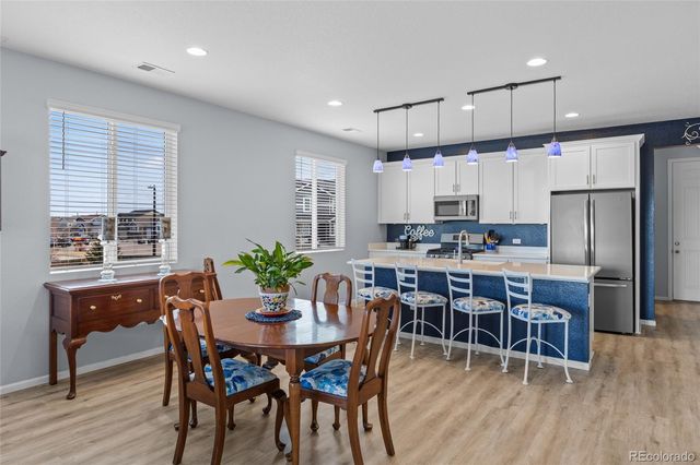 405 Vista Cliff Court, Castle Rock, CO 80104