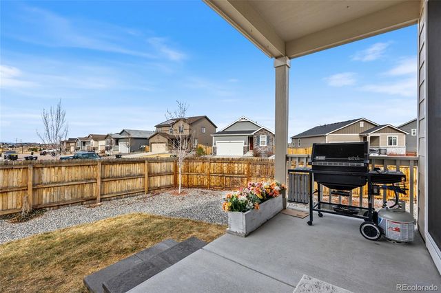 405 Vista Cliff Court, Castle Rock, CO 80104