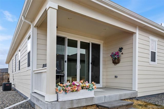 405 Vista Cliff Court, Castle Rock, CO 80104