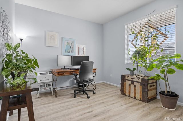 405 Vista Cliff Court, Castle Rock, CO 80104