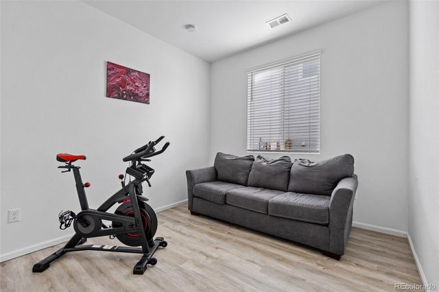 405 Vista Cliff Court, Castle Rock, CO 80104