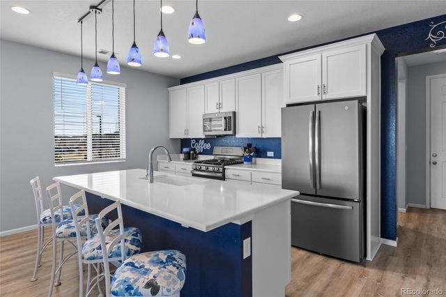 405 Vista Cliff Court, Castle Rock, CO 80104