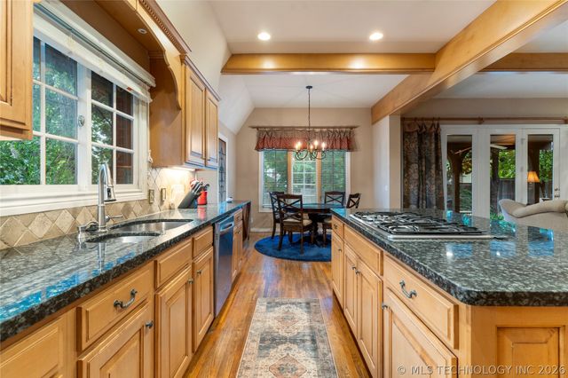 9034 S Maplewood Avenue, Tulsa, OK 74137