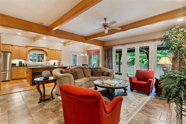 9034 S Maplewood Avenue, Tulsa, OK 74137