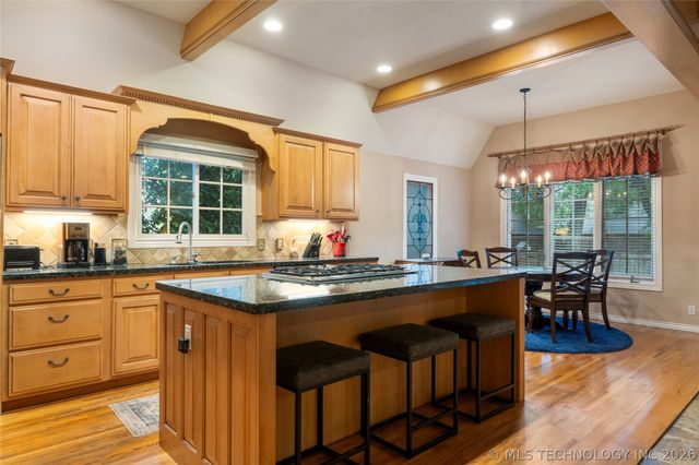 9034 S Maplewood Avenue, Tulsa, OK 74137