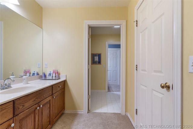 9034 S Maplewood Avenue, Tulsa, OK 74137