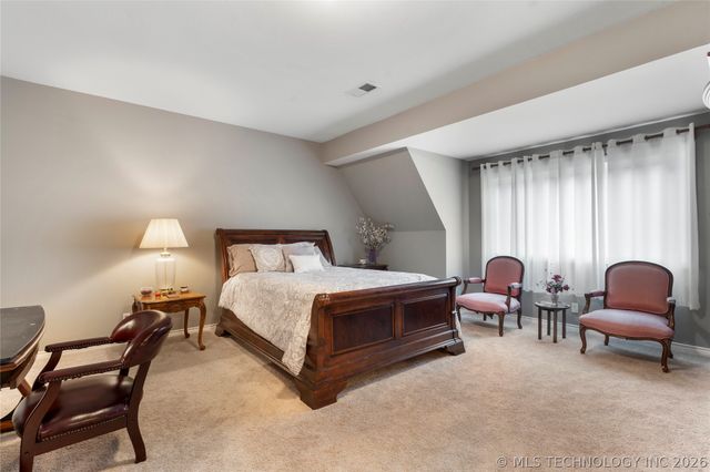 9034 S Maplewood Avenue, Tulsa, OK 74137