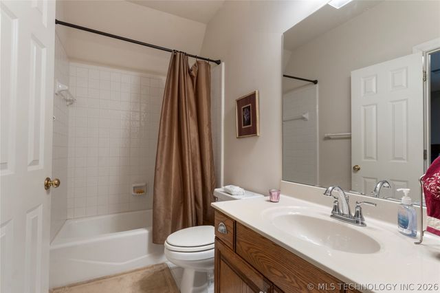 9034 S Maplewood Avenue, Tulsa, OK 74137