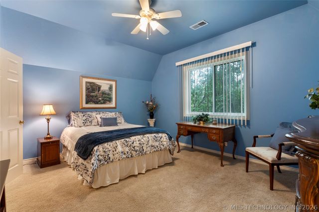 9034 S Maplewood Avenue, Tulsa, OK 74137