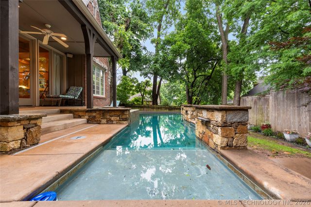 9034 S Maplewood Avenue, Tulsa, OK 74137