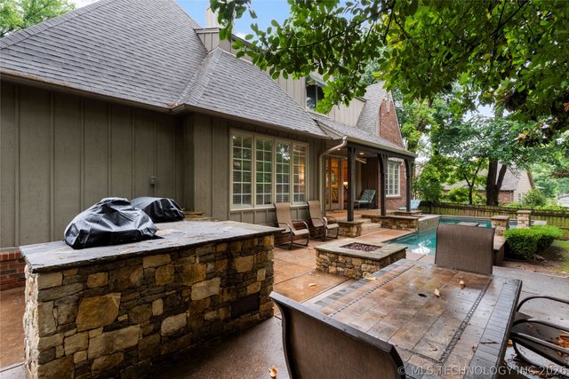 9034 S Maplewood Avenue, Tulsa, OK 74137