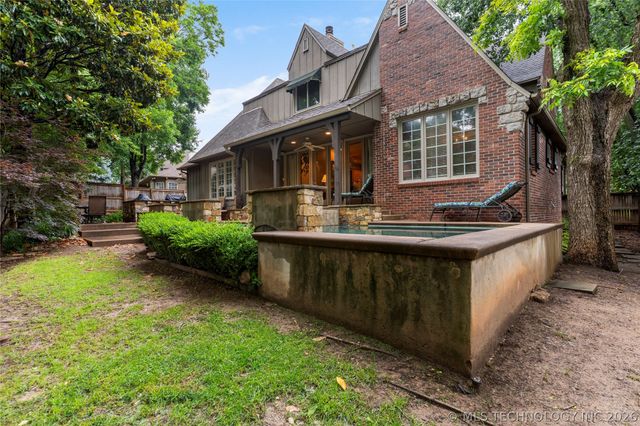 9034 S Maplewood Avenue, Tulsa, OK 74137