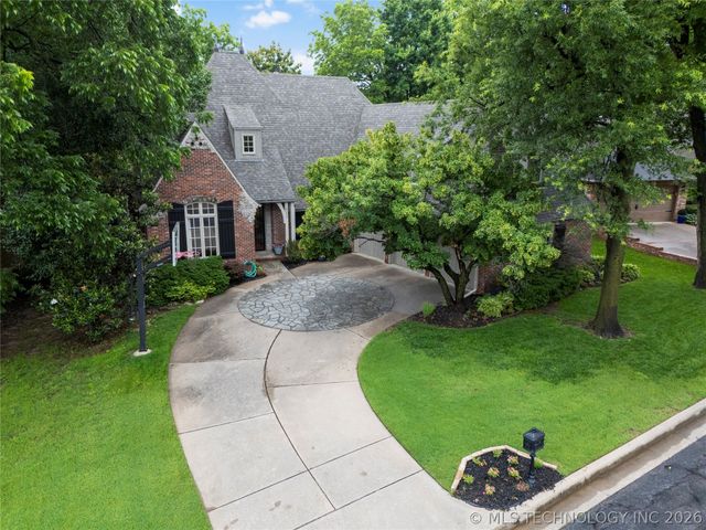 9034 S Maplewood Avenue, Tulsa, OK 74137