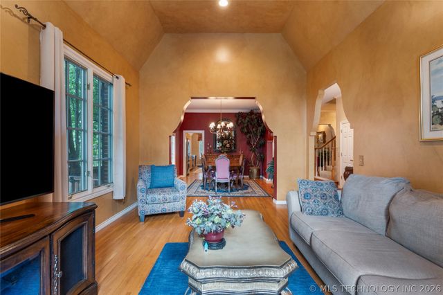 9034 S Maplewood Avenue, Tulsa, OK 74137