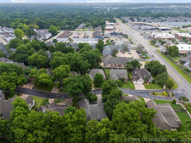 9034 S Maplewood Avenue, Tulsa, OK 74137