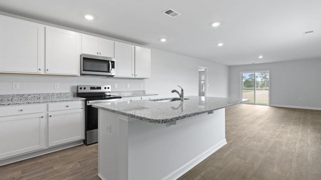 1022 Mulligan Drive, Manning, SC 29102