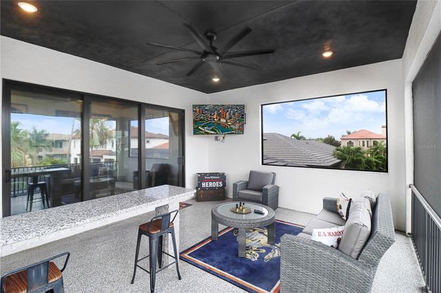 6104 LAGOMAR LANE, Apollo Beach, FL 33572