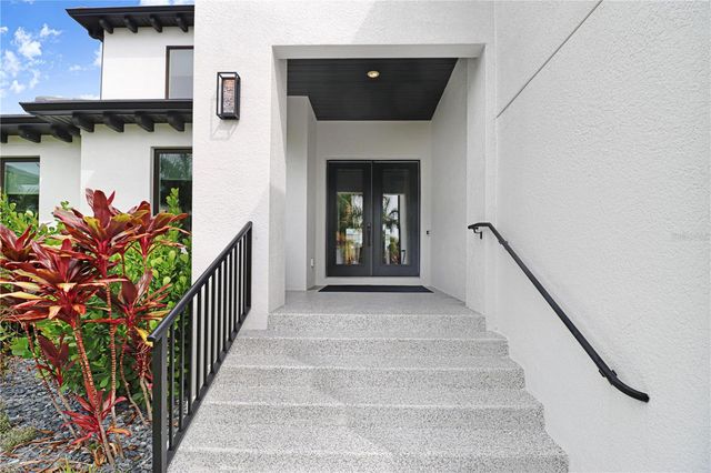 6104 LAGOMAR LANE, Apollo Beach, FL 33572