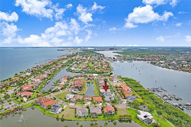 6104 LAGOMAR LANE, Apollo Beach, FL 33572
