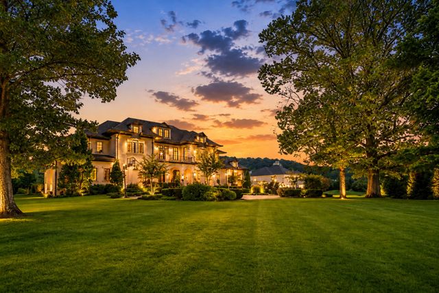 698 Brass Lantern Pl, Brentwood, TN 37027