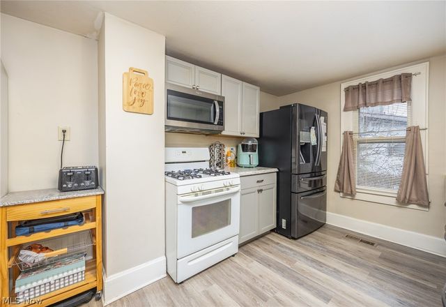 207 Kenwood Street, Marietta, OH 45750