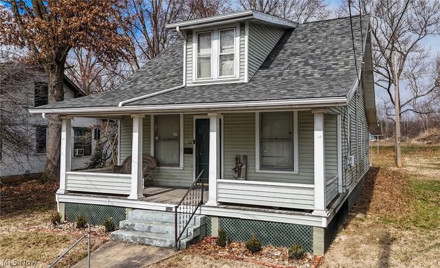 207 Kenwood Street, Marietta, OH 45750